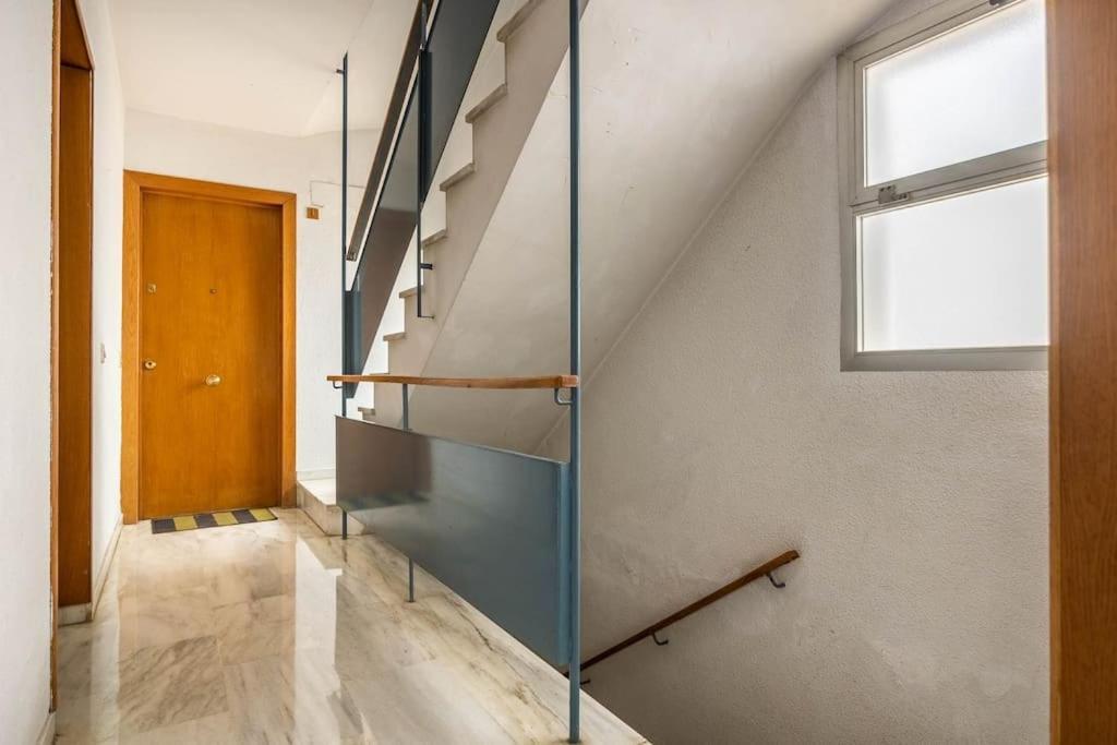 Apartamento Ronda De Triana 45 Севілья Екстер'єр фото