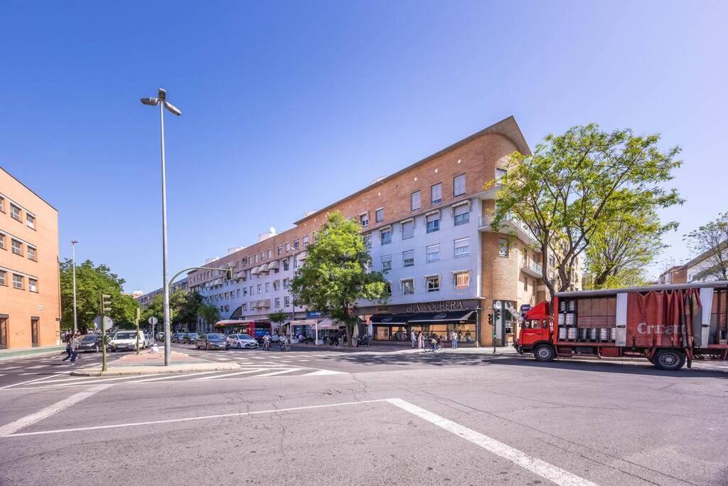 Apartamento Ronda De Triana 45 Севілья Екстер'єр фото