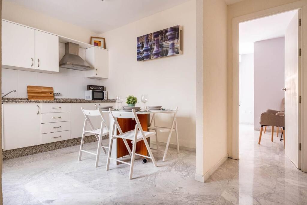 Apartamento Ronda De Triana 45 Севілья Екстер'єр фото