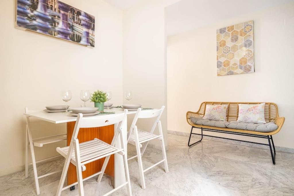 Apartamento Ronda De Triana 45 Севілья Екстер'єр фото