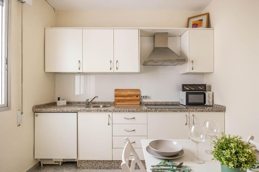 Apartamento Ronda De Triana 45 Севілья Екстер'єр фото