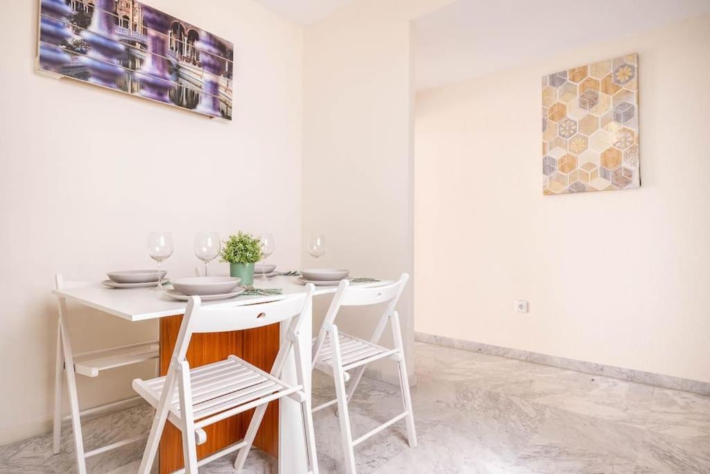 Apartamento Ronda De Triana 45 Севілья Екстер'єр фото