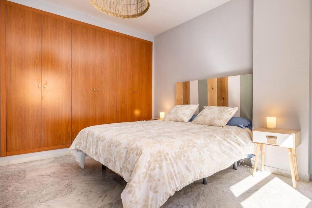 Apartamento Ronda De Triana 45 Севілья Екстер'єр фото
